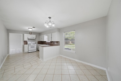 7702 Cedel Dr, Houston, TX 77055 - photo 7