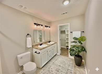 1301 Eastview Dr, Berryville, AR 72616 - photo 6