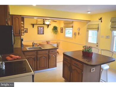 25 Braintree Common, Feasterville Trevose, PA 19053 - photo 6