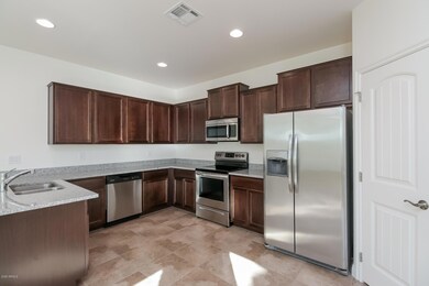 004-photo-kitchen-6524527