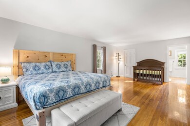 22 Cabot Dr, Nashua, NH 03064 - photo 5