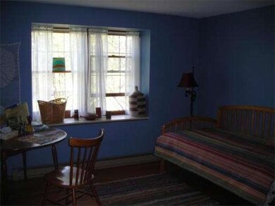 51 Hatfield St, Northampton, MA 01060 - photo 6