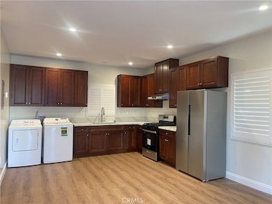 9546 E Live Oak Ave, Temple City, CA 91780 - photo 2