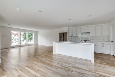 1612 Grigsby Ave unit 103, Dallas, TX 75204 - photo 3