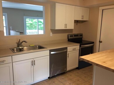 KITCHEN-1