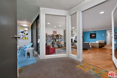 11687 Bellagio Rd unit 3, Los Angeles, CA 90049 - photo 6