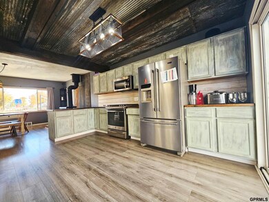 201 O St, Aurora, NE 68818 - photo 5