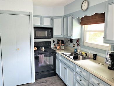 2413 Meadow Dr, Lafayette, IN 47909 - photo 7