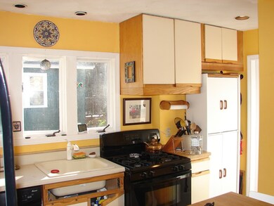 59 Ripley C-12 St, Newton Center, MA 02459 - photo 5