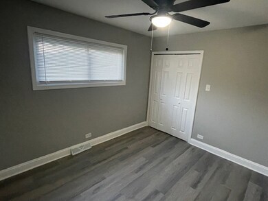 417 Hickory St unit 1, Chicago Heights, IL 60411 - photo 4