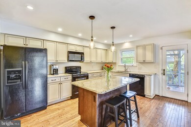 4 Kelly Ct, Annapolis, MD 21403 - photo 5