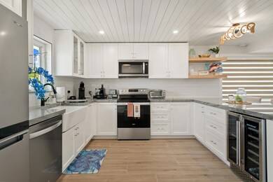 139 Marina Ave, Key Largo, FL 33037 - photo 6