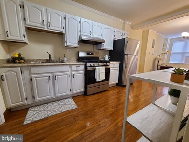 110 S Conkling St, Baltimore, MD 21224 - photo 7