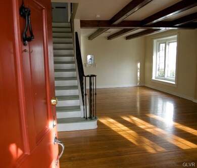 531 North Cir, Bethlehem, PA 18018 - photo 2