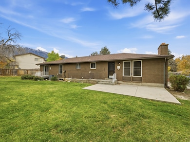 2619 E Sundance Dr, Sandy, UT 84093 - photo 5