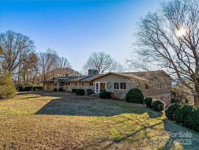 1411 Cabin Creek Rd, Zirconia, NC 28790 - photo 3