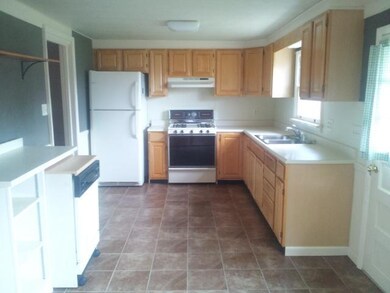 51 W Elm St, Homer City, PA 15748 - photo 5