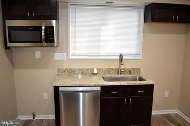 6146 Chinquapin Pkwy, Baltimore, MD 21239 - photo 4