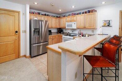 aspenwood_206_kitchen_3