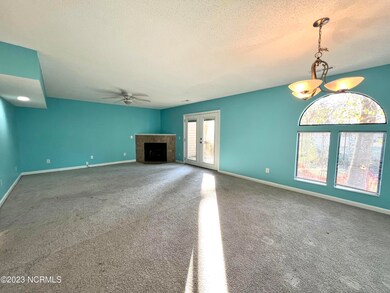 935 Birch Creek Dr unit 27, Wilmington, NC 28403 - photo 6