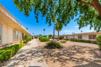 14213 N Palm Ridge Dr W, Sun City, AZ 85351 - photo 4