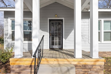 2409 Kirby Ave, Chattanooga, TN 37404 - photo 5