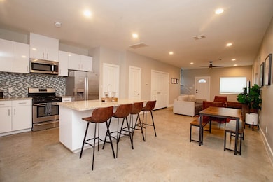 119 E 32nd St unit A, Houston, TX 77018 - photo 3