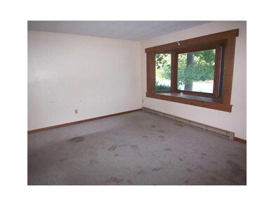 52 Wing St, Lisbon, ME 04252 - photo 6