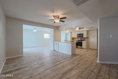 1555 E Hilton Ave, Mesa, AZ 85204 - photo 5