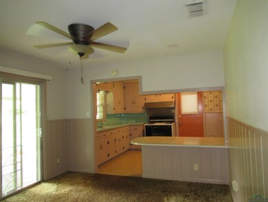 613 Omega St, Longview, TX 75601 - photo 4