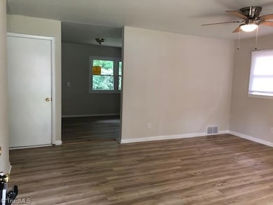 828 Willow Place, High Point, NC 27260 - photo 2