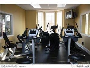 45707 N Stonewood Rd, Canton, MI 48187 - photo 5