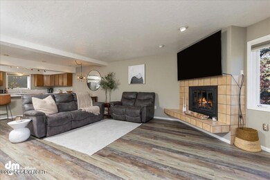 07-Living Room-DW-0337