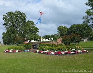 Neighborhood Entrance