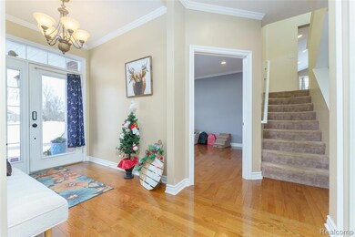 4695 Emerald Valley Loop unit 31, Fowlerville, MI 48836 - photo 3