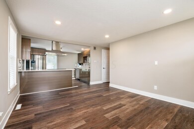 3915 Halsey Place, Columbus, OH 43228 - photo 5