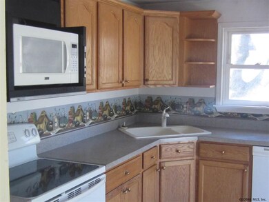 5 Burtonwood Place, Delmar, NY 12054 - photo 7