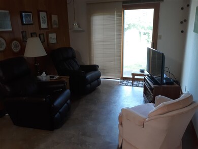 1322 W Linn St, Marshalltown, IA 50158 - photo 6