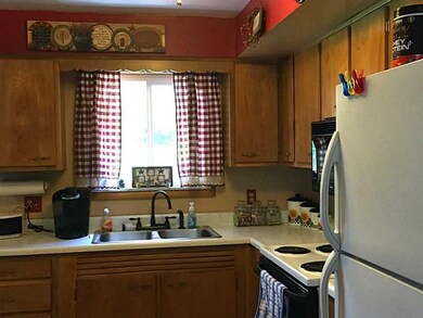 Cafeteria/Kitchen.