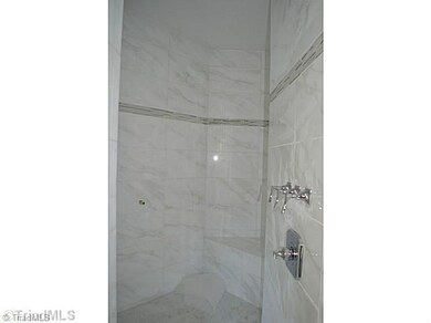 Bath. Beautiful spa like masterbath