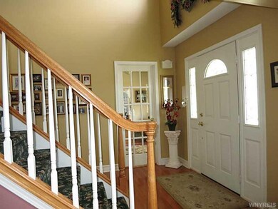 Foyer.