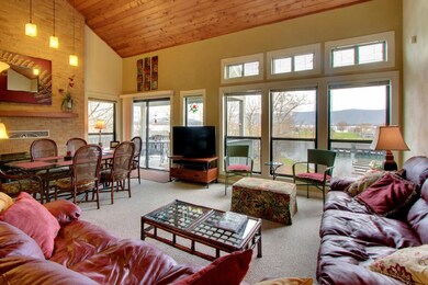 Beautiful Top Floor Condo