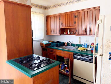 6512 Quentin Ct, New Carrollton, MD 20784 - photo 3