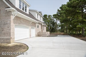 2025 Ashland Ct Wilmington NC-print-004-