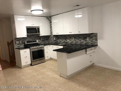 1184 Clove Rd, Staten Island, NY 10301 - photo 2