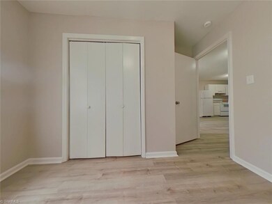 729 S Scientific St unit E, High Point, NC 27260 - photo 4