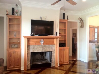 308 Montrachet Dr, Port Allen, LA 70767 - photo 7