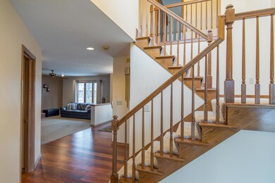 622 Timberview Dr, Marysville, OH 43040 - photo 5