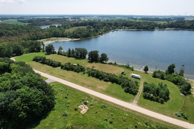 SE view of Lots 1-8