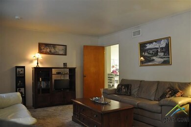 1307 1307 Graham Dr, Tyler, TX 75701 - photo 5